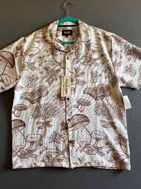 Malibu by Drill Clothing Mushroom Textured Short Sleeve Button Up Shirt Size L